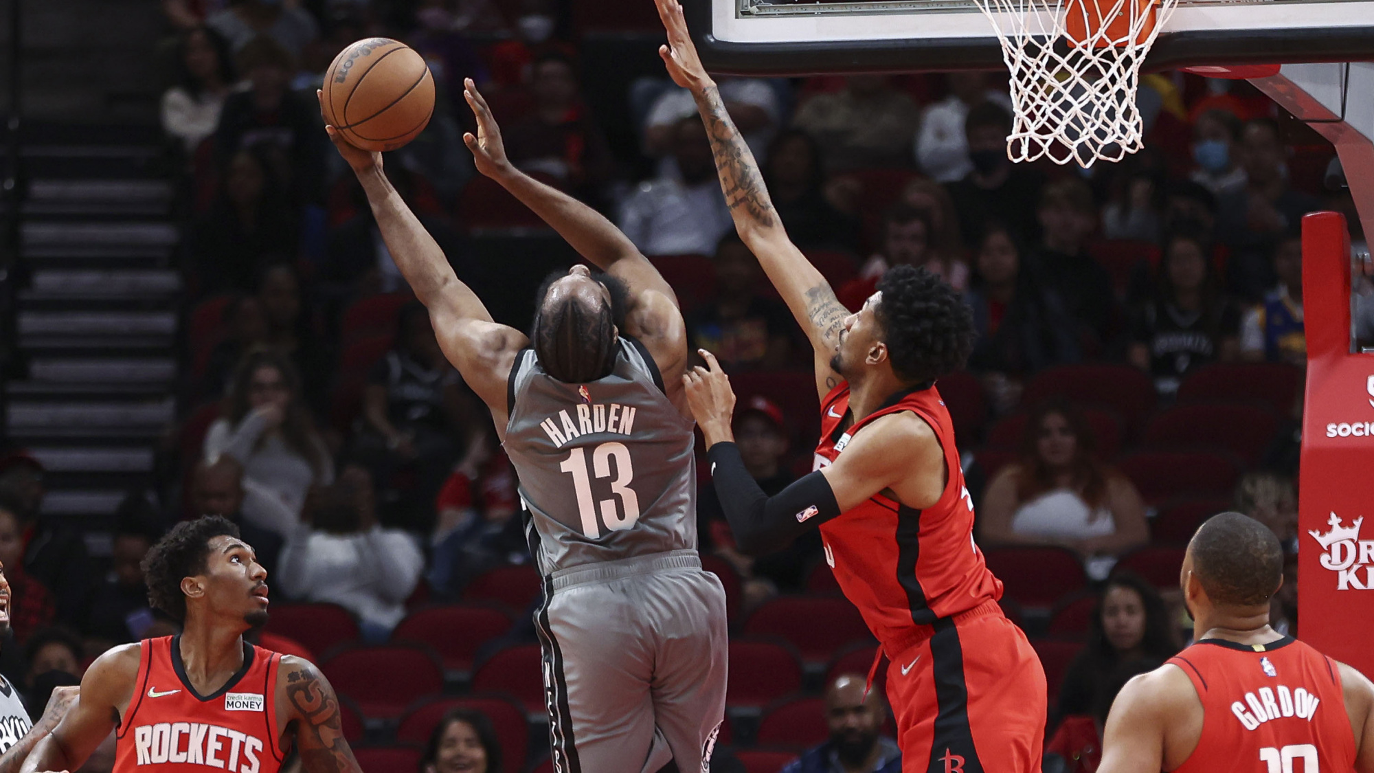 Karsa在篮网比赛中回归赛场，败北引发热议！的简单介绍